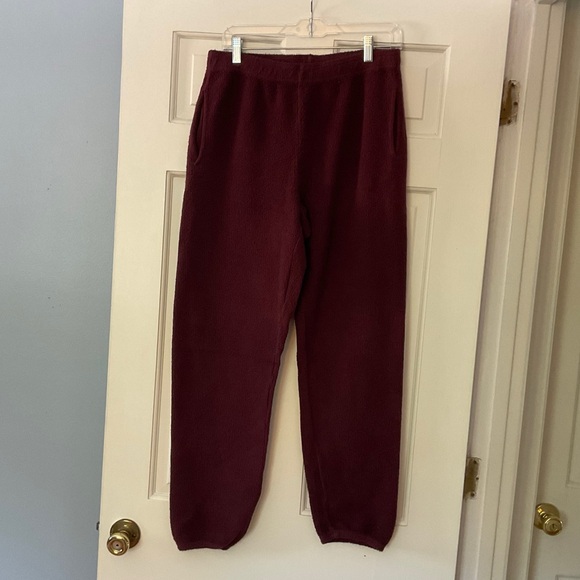 Monrow Softfleece Boyfriend Sweatpants Purple Size L NWT Lounge Soft Cozy Comfy - Picture 1 of 8
